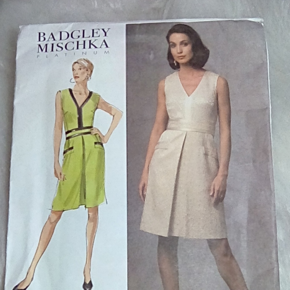 VOGUE Bradgley Mischka Dress Sz 12-14-16